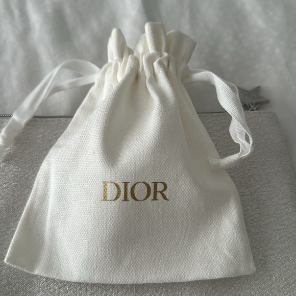 dior mini pouch brand new 5 x 6 inches - Picture 3 of 4
